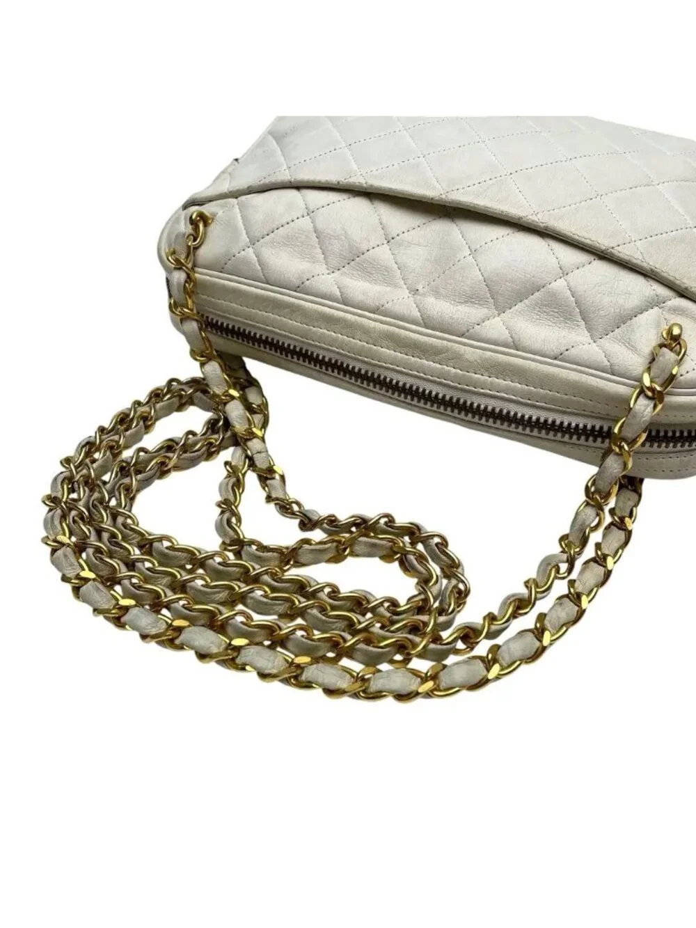 Chanel Quilted Lambskin Chain Shoulder Bag White Coco
